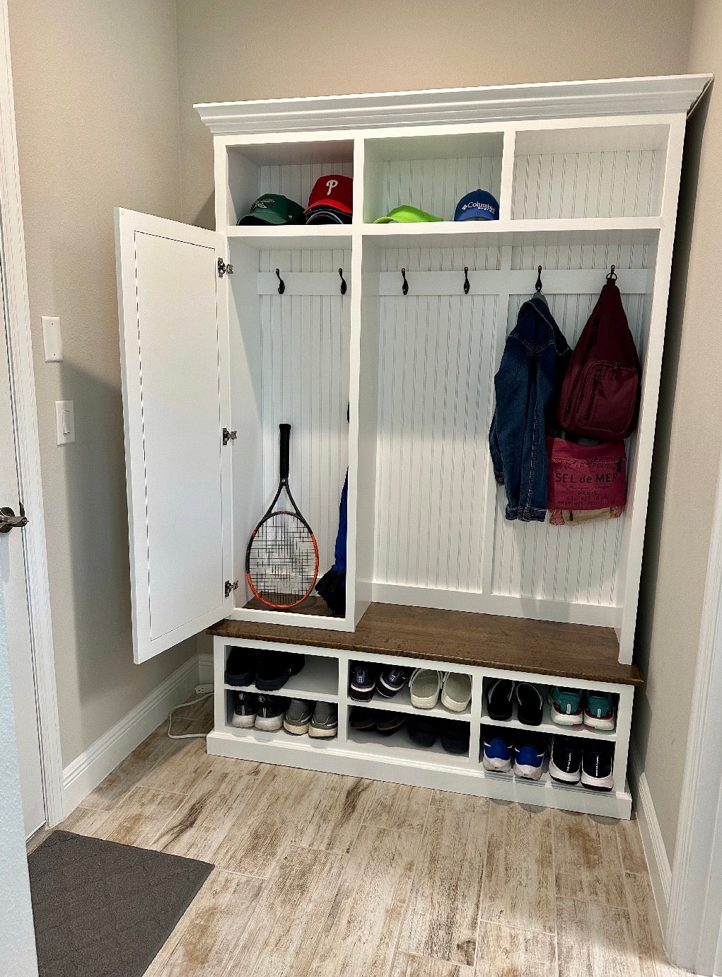 Fort Myers Entryway Shoe Storage Bench with Coat Rack | 3-Section Hall Tree for Mudrooms & Foyers | Griffin Furniture