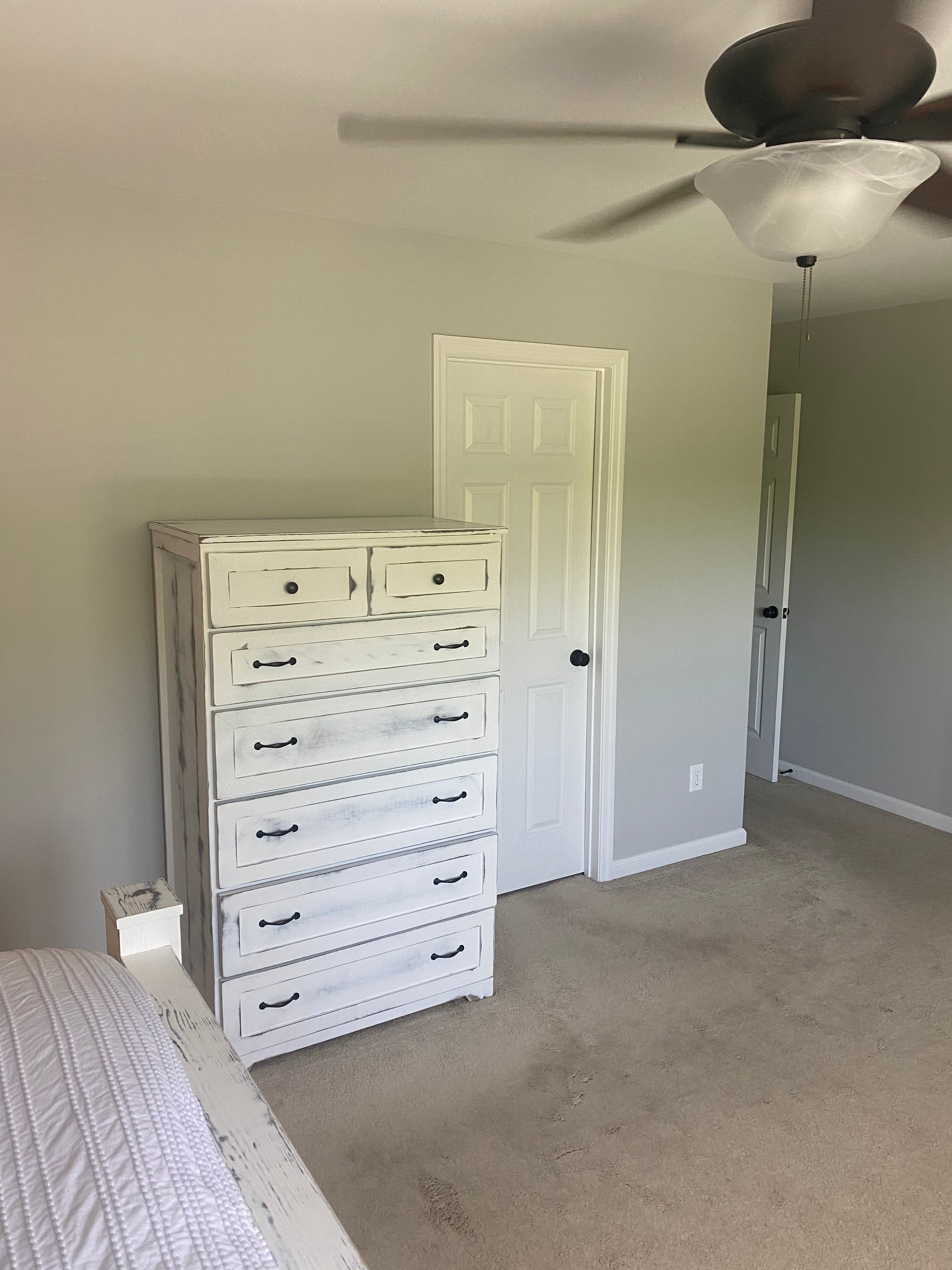New Jersey Tall Dresser – Handmade Solid Wood Chest of Drawers – Vertical Farmhouse Dresser