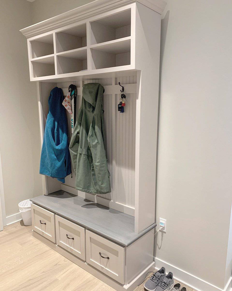 Branson Shoe Rack | Entryway bench | Shoe Storage Bench | Hall Tree | Mudroom locker (3-section).