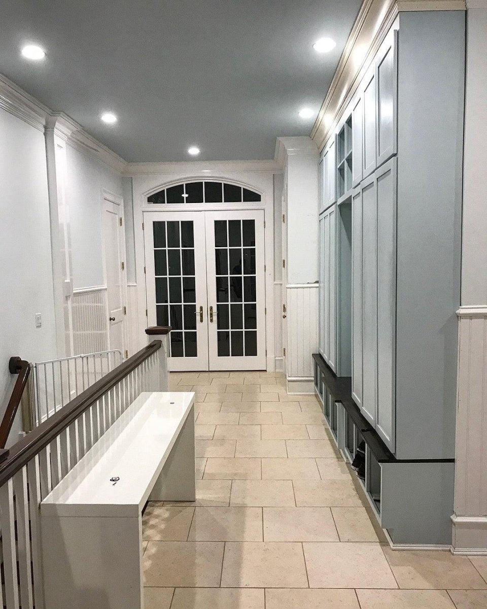 Connecticut Wall-Mounted Coat Rack with Shoe Bench – Custom Entryway & Mudroom Storage Solution.