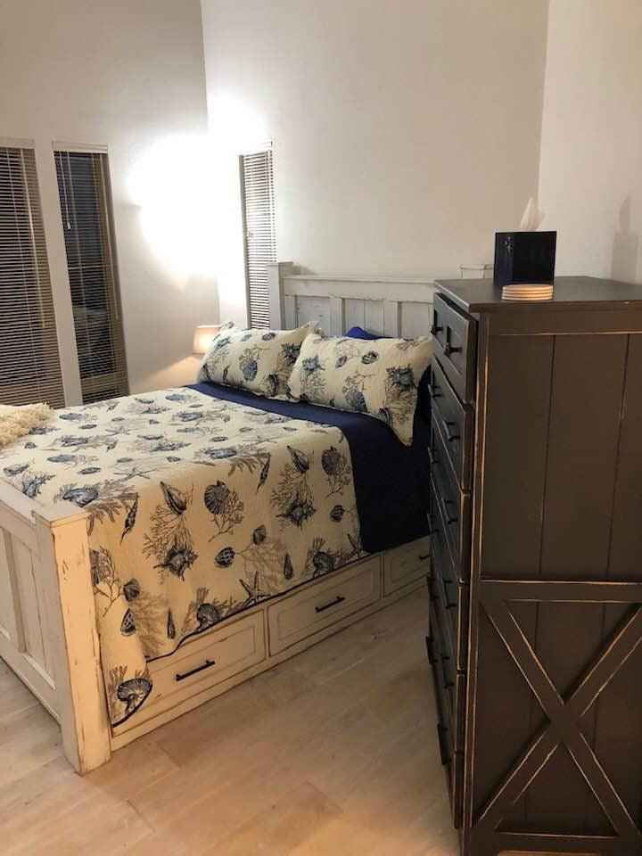 Griffin Wood Bed Frame with Storage Drawers | Handcrafted King & Queen Sizes | Farmhouse Bedroom Furniture