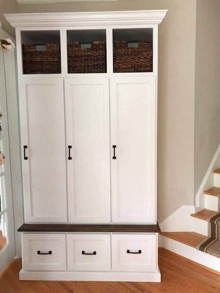 Maryland 3-Section Mudroom Locker Bench with Shoe Storage & Coat Hooks | Handcrafted Wood Hall Tree