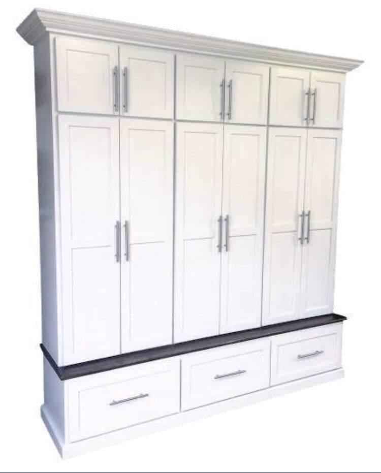 Michigan 6-Section Mudroom Bench with Shoe Storage & Coat Hooks | Handcrafted Wood Hall Tree