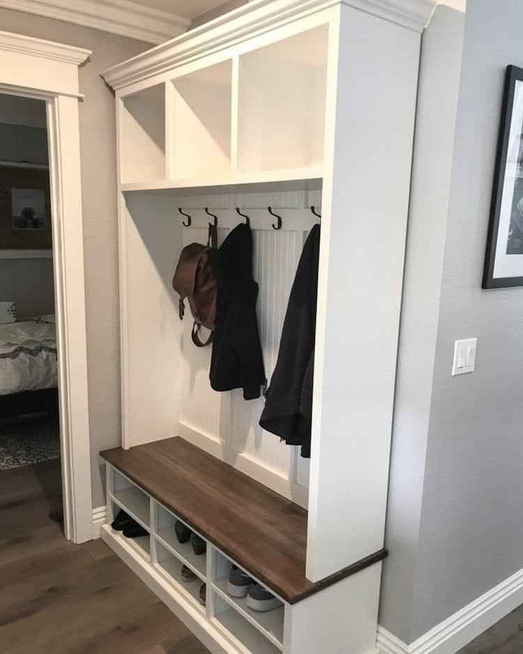 Moraga 3-Section Mudroom Bench with Coat Hooks & Shoe Cubbies | Handcrafted Wood Hall Tree