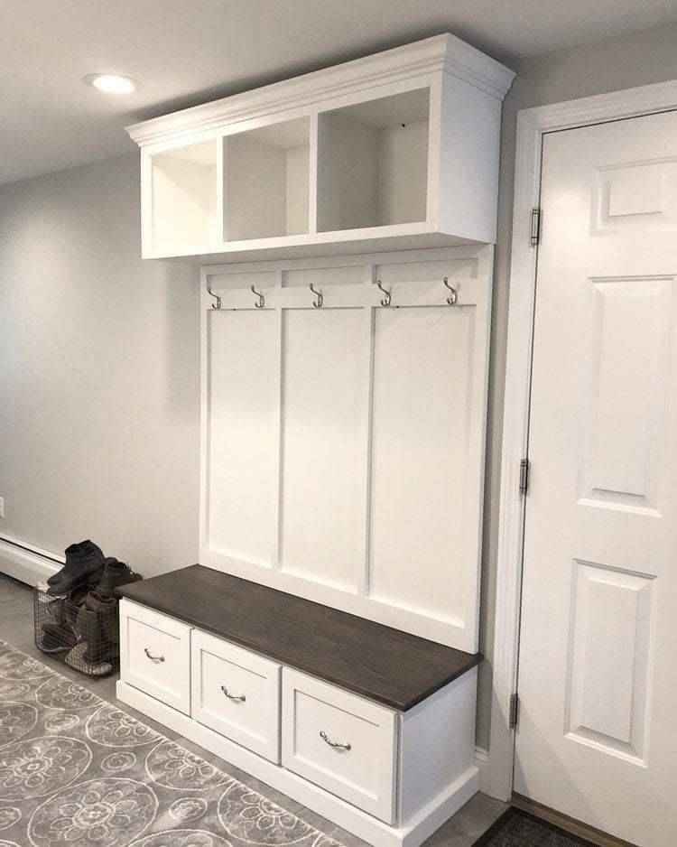 New York 3-Section Mudroom Bench with Shoe Storage & Coat Hooks | Handcrafted Wood Hall Tree