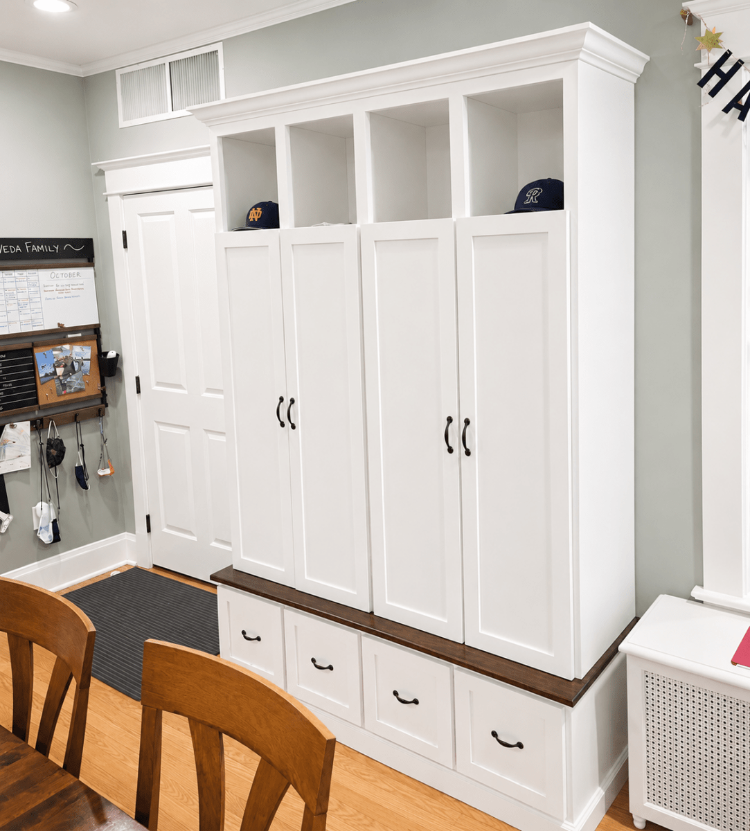 North Carolina Coat and Shoe Storage Bench – Entryway Organizer & Hallway Storage Rack | Custom Wood Furniture