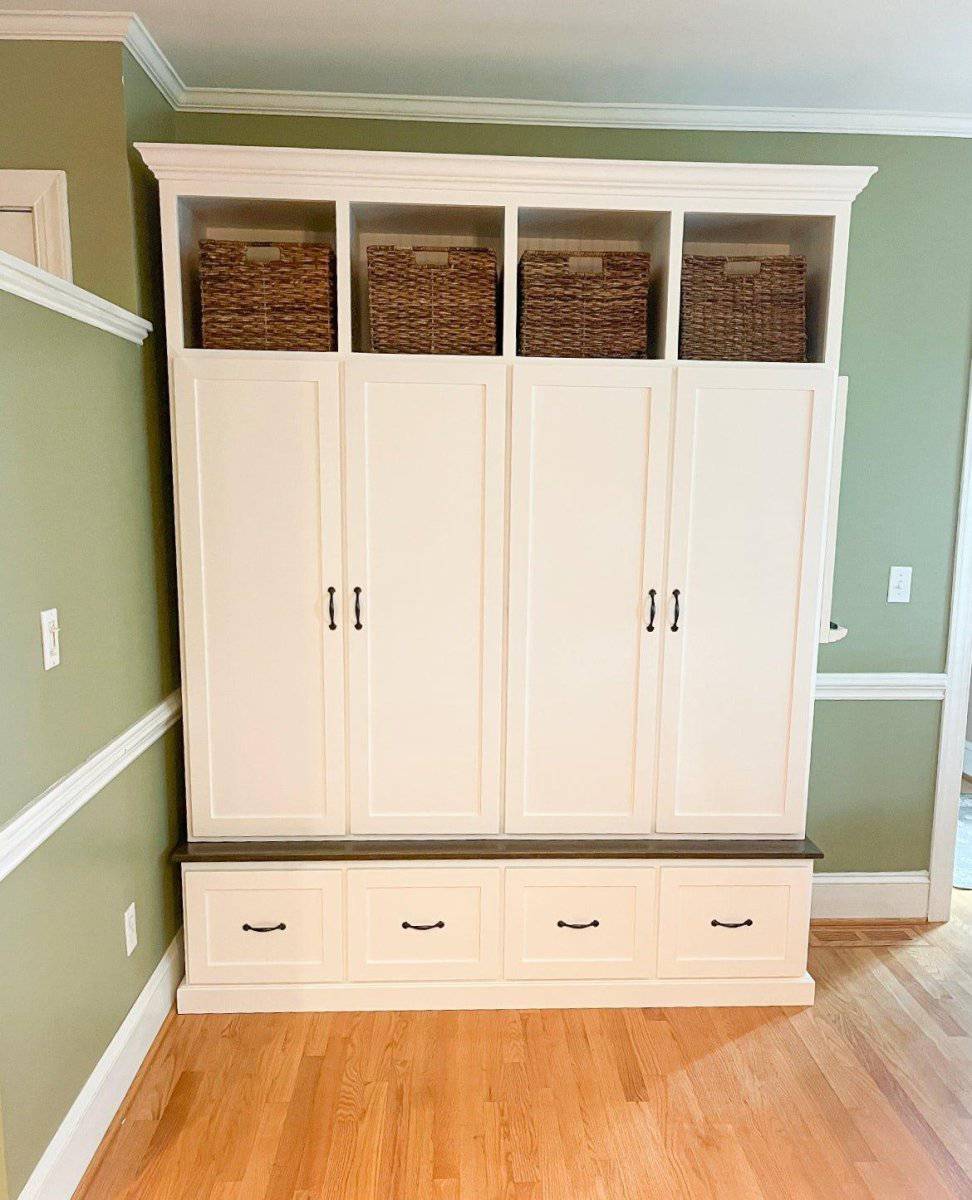 NORTH CAROLINA Entryway bench shoe storage coat rack mudroom furniture.