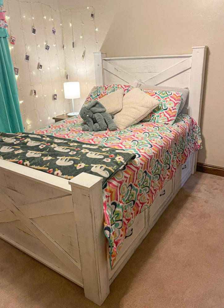 Ohio Handmade Farmhouse Bed with Storage Drawers - Custom King & Queen Sizes by Griffin Furniture