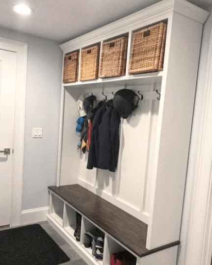 Pennsylvania 4-Section Entryway Bench with Storage & Coat Hooks | Handcrafted Wood Hall Tree