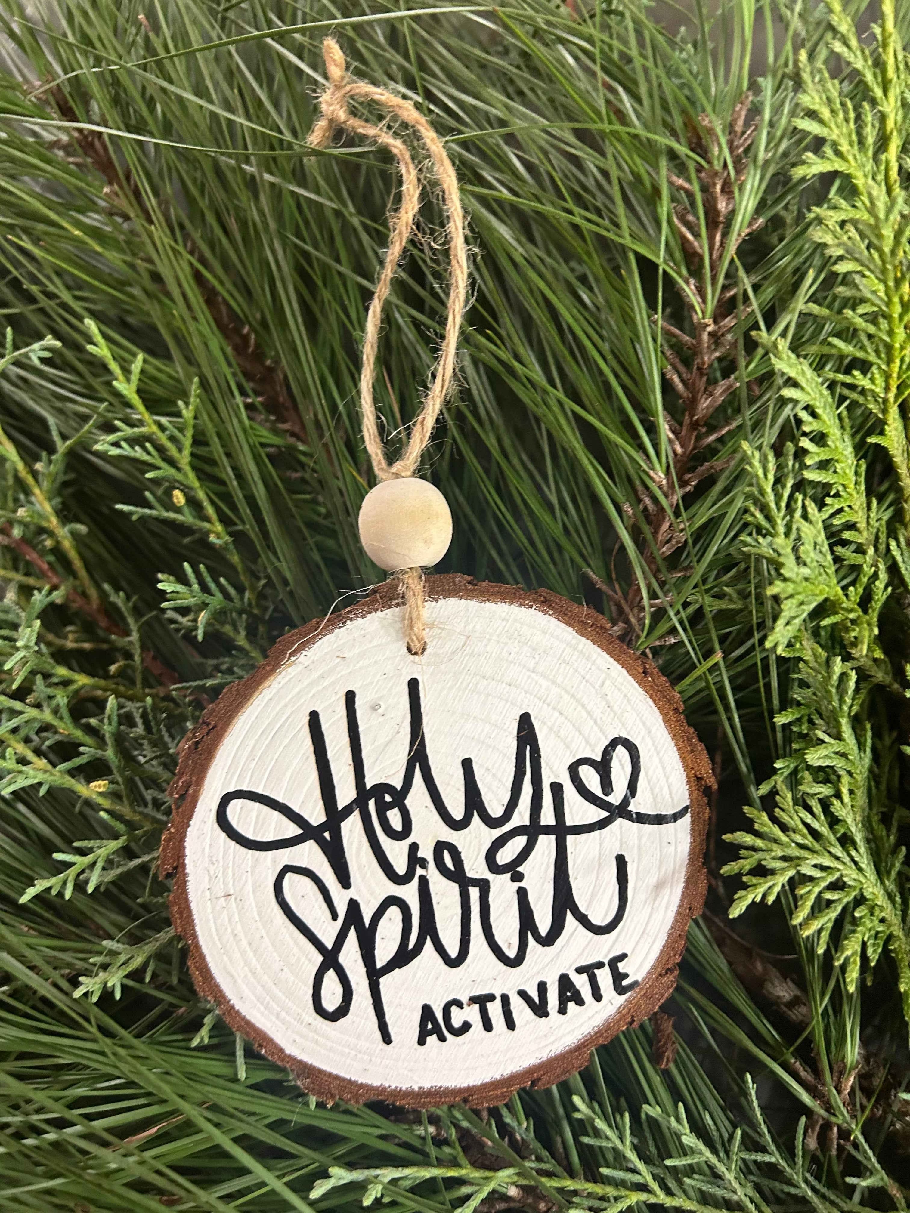 Hand-Painted Rustic Wood Ornaments – Natural Tree Decor for Christmas, Weddings & Gifts