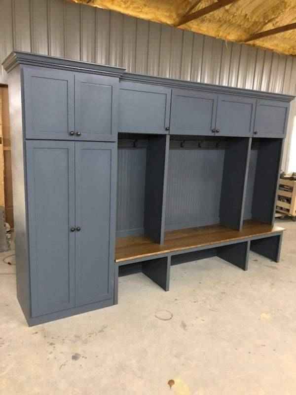 Tampa Mudroom Locker with Bench, Cubbies & Coat Hooks | Handcrafted Wood Entryway Hall Tree