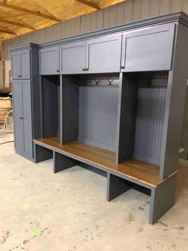 Tampa Mudroom Locker with Bench, Cubbies & Coat Hooks | Handcrafted Wood Entryway Hall Tree