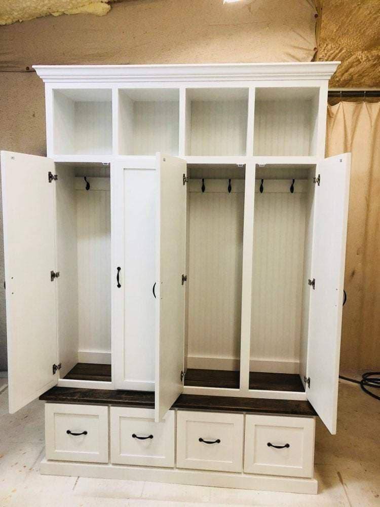 North Carolina Coat and Shoe Storage Bench – Entryway Organizer & Hallway Storage Rack | Custom Wood Furniture