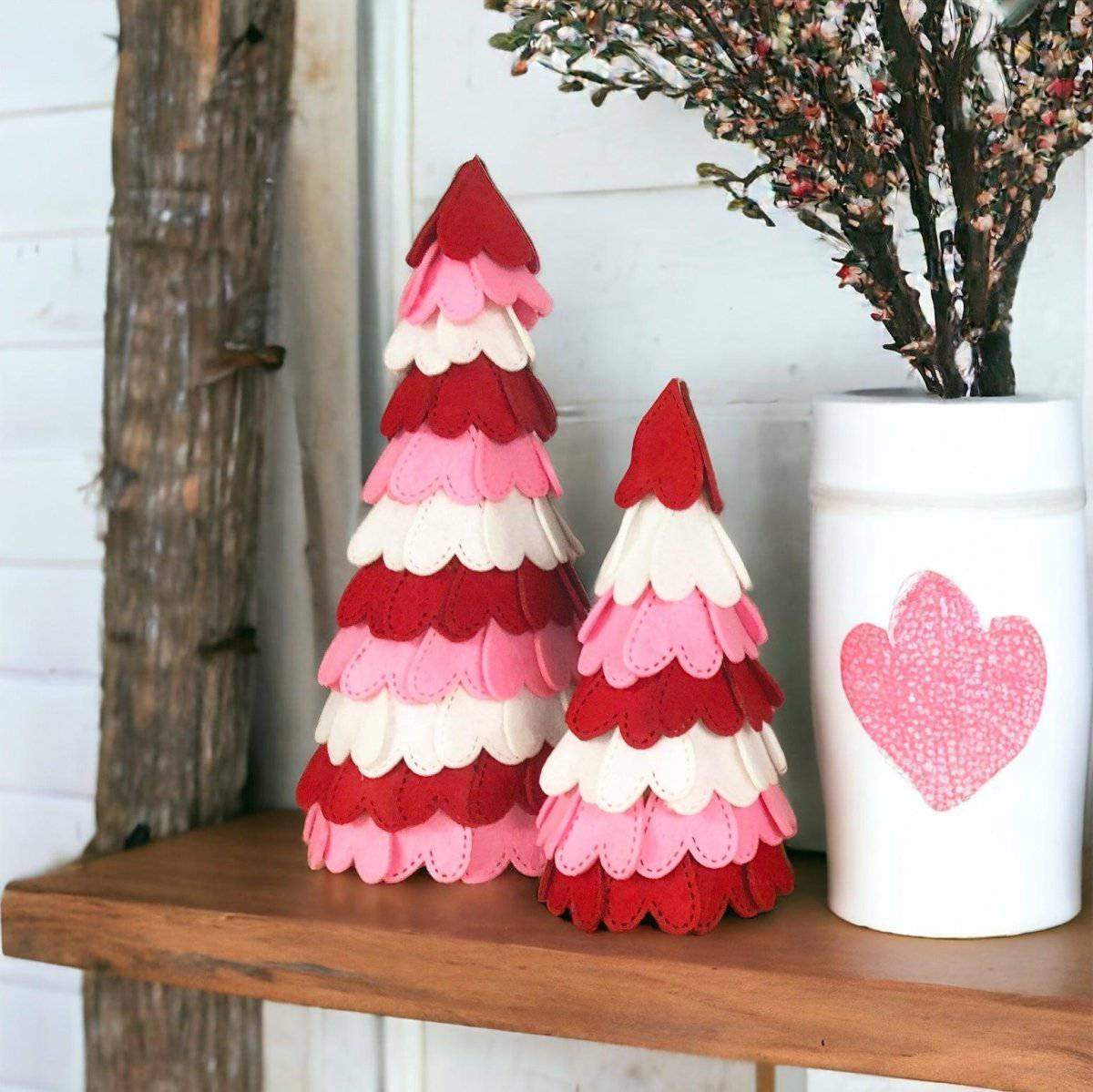 Valentine’s Day Decorative Trees (Set of 2) – Rustic Tabletop Heart Decor for Holiday & Home Display